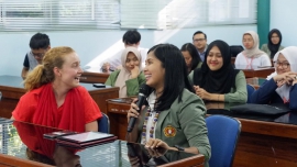 CLASS DISCUSSION     “PROFESSIONAL MANAGER DEVELOPMENT”  Diversity and Culture: Understanding East Java Local Dance